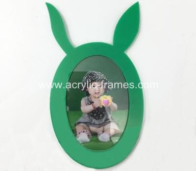 Rabbit picture frame