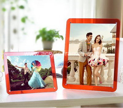 Acrylic magnetic picture frames