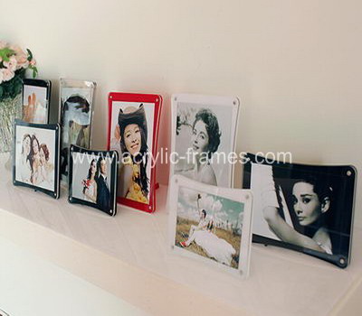 Magnetic acrylic picture frames